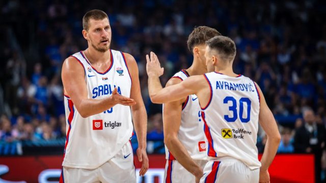 Eurobasket 2025: Κάντε άκρη… ήρθε η Σερβία!