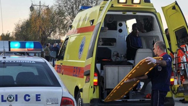 Σοκαριστικό τροχαίο στην Αρτέμιδα: Αστυνομικός παρέσυρε και σκότωσε πεζό – Τέθηκε σε διαθεσιμότητα