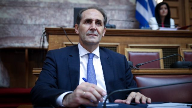 Απόστολος Βεσυρόπουλος: Τι ζήτησε η οικογένειά του για την κηδεία του