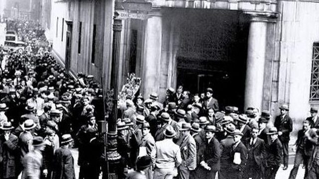 Σαν σήμερα, 19 Σεπτεμβρίου 1931: Όταν ο παγκόσμιος οικονομικός πανικός «χτύπησε» την Αθήνα και τη Θεσσαλονίκη