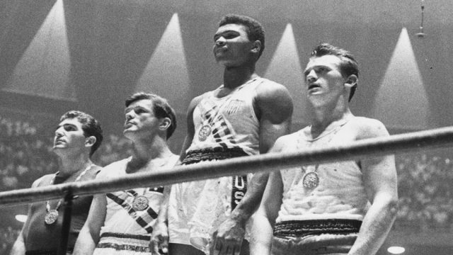 Σαν σήμερα, 5 Σεπτεμβρίου 1960: Η γέννηση ενός θρύλου – Ο Κάσιους Κλέι (Μοχάμεντ Άλι) κατακτά το πρώτο του χρυσό στη Ρώμη