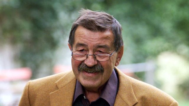 Σαν σήμερα, 30 Σεπτεμβρίου 1999 – Ο Γκίντερ Γκρας κερδίζει το Νόμπελ Λογοτεχνίας