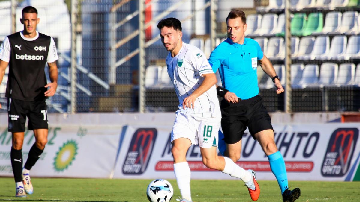 Λεβαδειακός – ΟΦΗ 4-0: Θρίαμβος στη Λιβαδειά, σάρωσε τους Κρητικούς των 9 παικτών