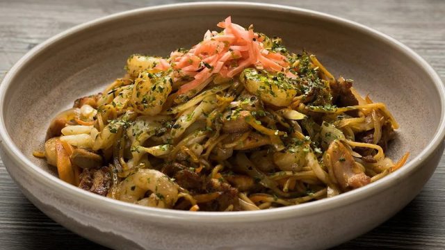 Zuzuto Ramen: Η Ιαπωνία σε μια κουταλιά στους Αμπελόκηπους