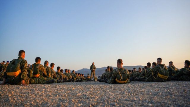 Σενάρια… πολέμου στο Αιγαίο: Η στρατιωτική άσκηση με τα 60 αεροσκάφη και η ανακατάληψη νησίδας