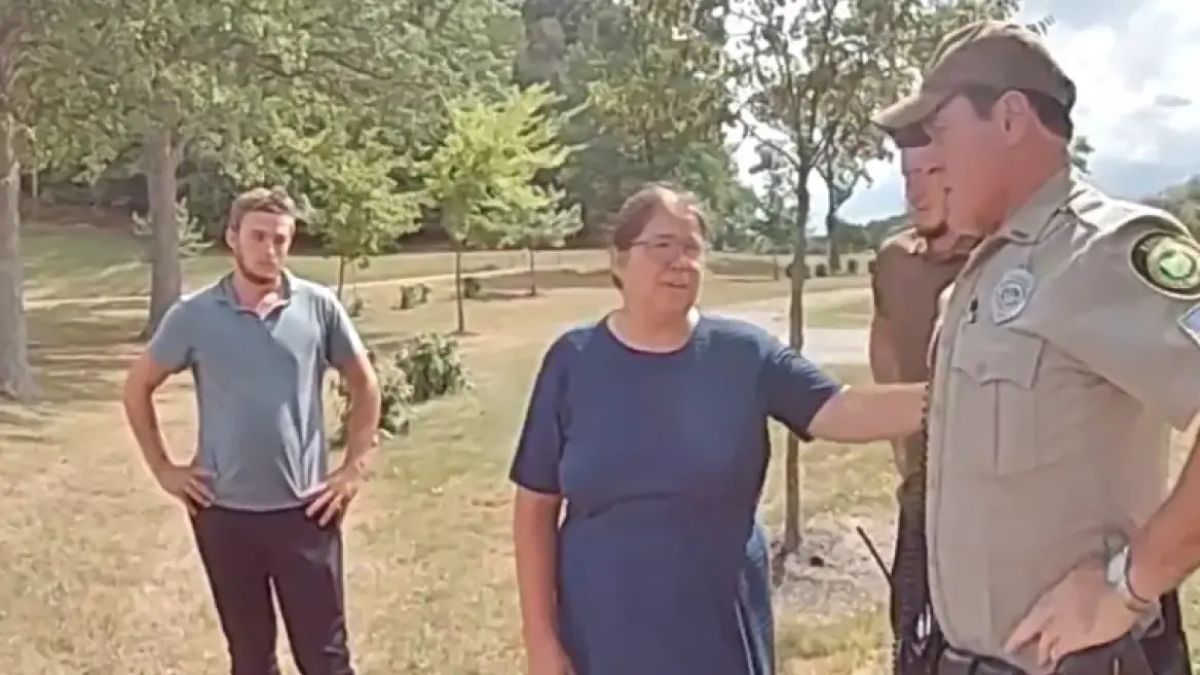 «Τον έδωσα στον Θεό»: Σοκάρει η απαθής αντίδραση μητέρας που έπνιξε τον γιο της σε λίμνη στο Οχάιο