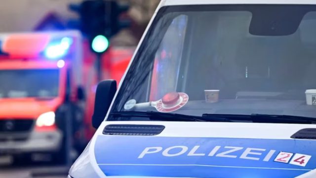 Συναγερμός στο Βερολίνο: Αυτοκίνητο παρέσυρε πεζούς με πολλούς τραυματίες