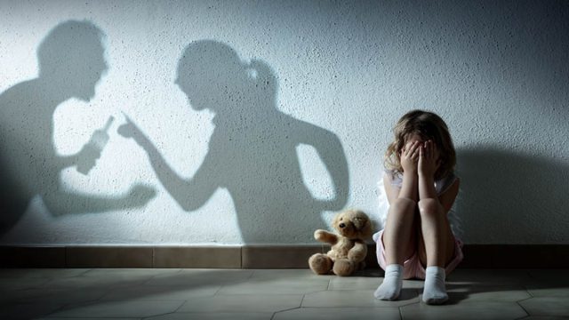 Τήνος: Συνελήφθη 42χρονος για ενδοοικογενειακή βία σε βάρος του ανήλικου παιδιού του