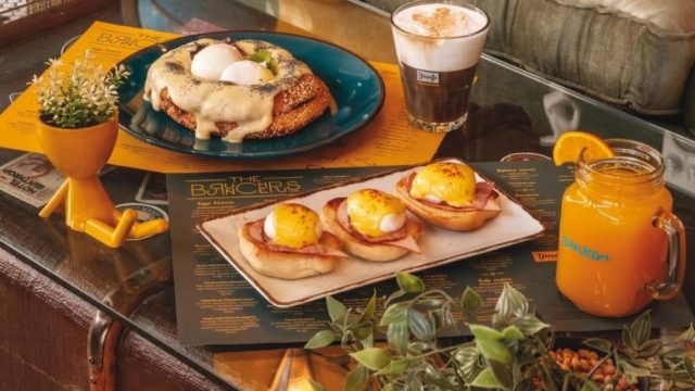 The Brunchers: Το μυστικό σημείο του Ψυρρή για απολαυστικό brunch