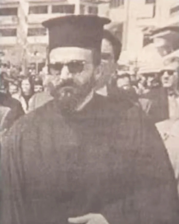 O ιερέας Αλέξανδρος Μυγδανάλευρος