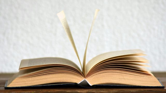 «Έτερον εκάτερον»: Τι σημαίνει η φράση και από πού προέρχεται