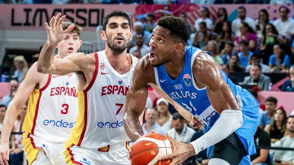 EuroBasket 2025: Ελλαδάρα για φίλημα, λύγισε την Ισπανία και πάει φουλ για διάκριση!