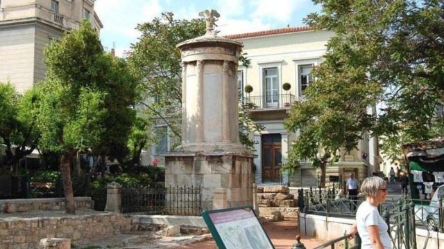 Κουίζ για την παλιά Αθήνα: Μπορείτε να αναγνωρίσετε τη συνοικία από το παρελθόν;