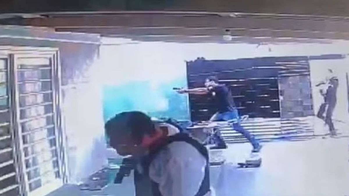 Φρίκη: Κρατούσε σκλάβα για 22 χρόνια τη θετή του κόρη, απέκτησε μαζί της τρία παιδιά