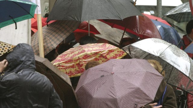 Καιρός: Βγαλμένο από παλιούς Νοέμβριους το επόμενο Σαββατοκύριακο – Ποιες περιοχές επηρεάζονται