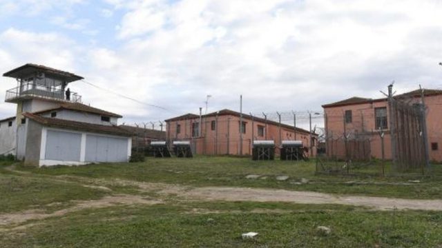 Συναγερμός στην Χαλκιδική: Κρατούμενος απέδρασε από τις φυλακές της Κασσάνδρας