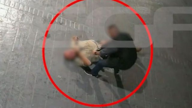 Καταδίωξη στην Αθήνα: Η σοκαριστική στιγμή που ο 20χρονος εκσφενδονίζει τον αστυνομικό