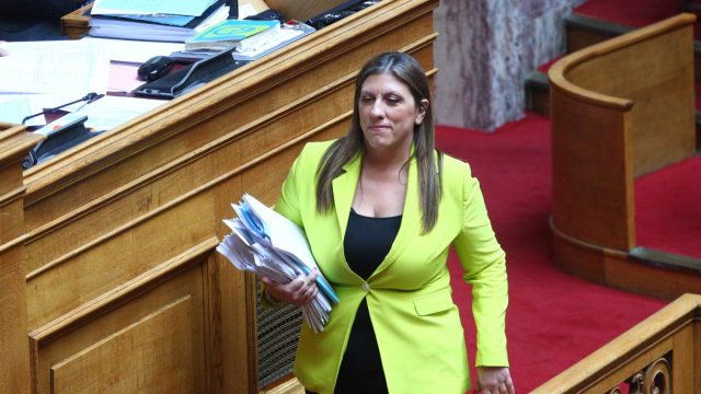 Τροχαίο για τη Ζωή Κωνσταντοπούλου – Έχασε τον έλεγχο του βουλευτικού της οχήματος