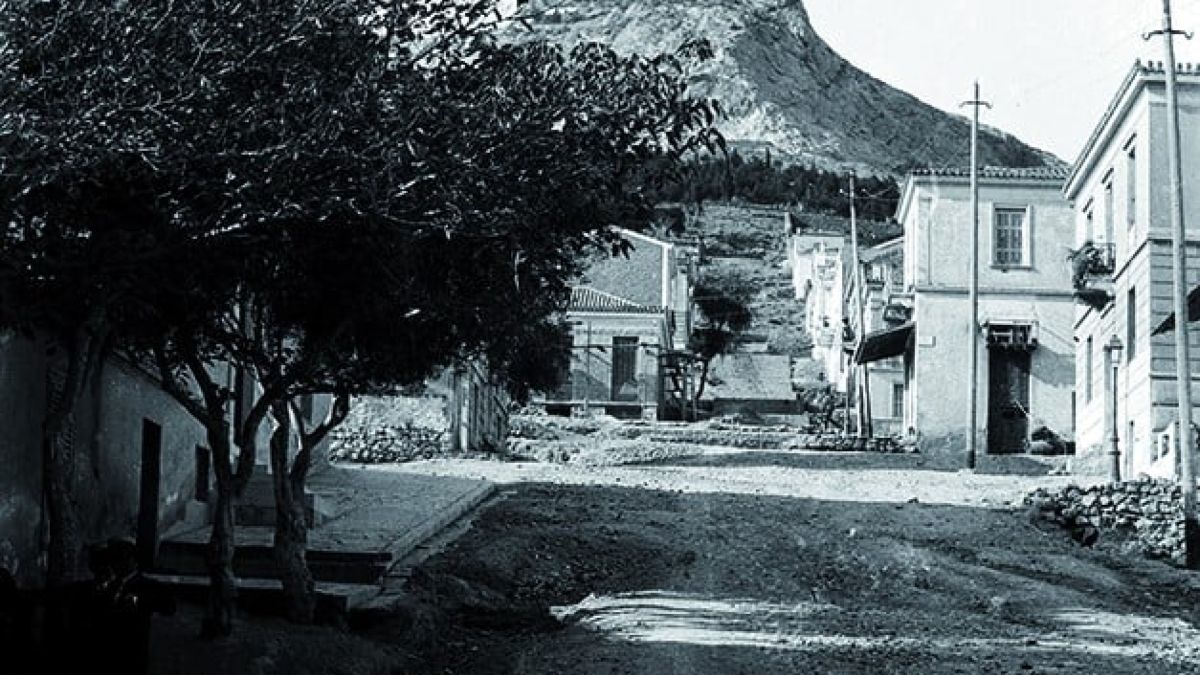 Κουίζ για την παλιά Αθήνα: Αναγνωρίζεις τη γειτονιά; Και όμως, την ξέρεις!
