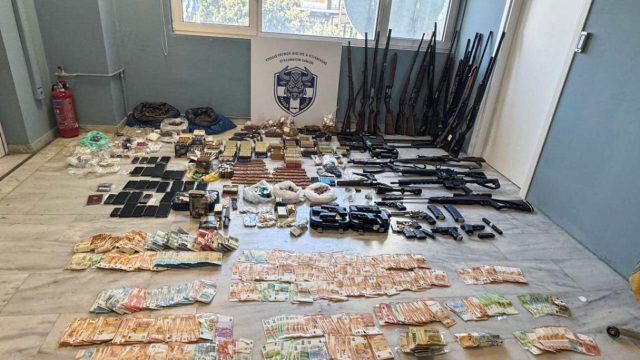 Κρήτη: Το κύκλωμα ζητούσε από πρώην υπουργό να τοποθετηθεί δικός τους Μητροπολίτης –  Εμπλέκονται 90 άτομα