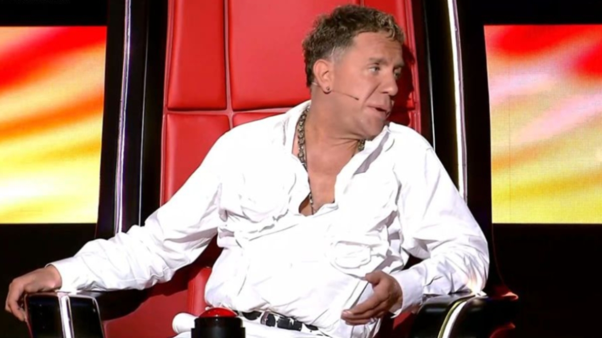 Χαμός στο πλατό του The Voice με την αναφορά του Μαζωνάκη στο ψυχιατρείο – «Το έκαναν βούκινο»