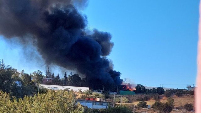 Συναγερμός στην Πυροσβεστική: Φωτιά στο Μενίδι – Ήχησε το 112