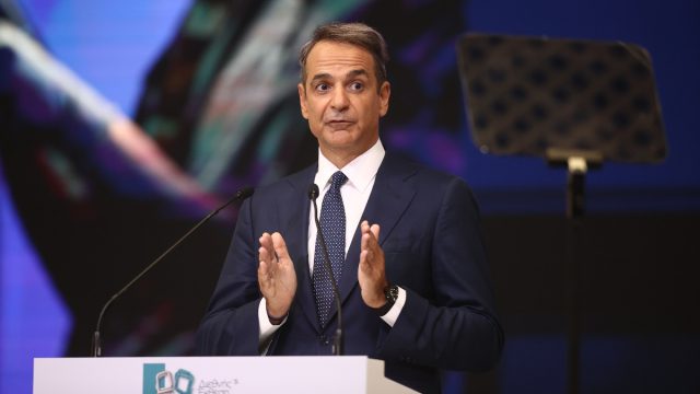 Δημοσκόπηση: Βελτίωση και υπεροχή της ΝΔ μετά τη ΔΕΘ – Η διαφορά με το ΠΑΣΟΚ