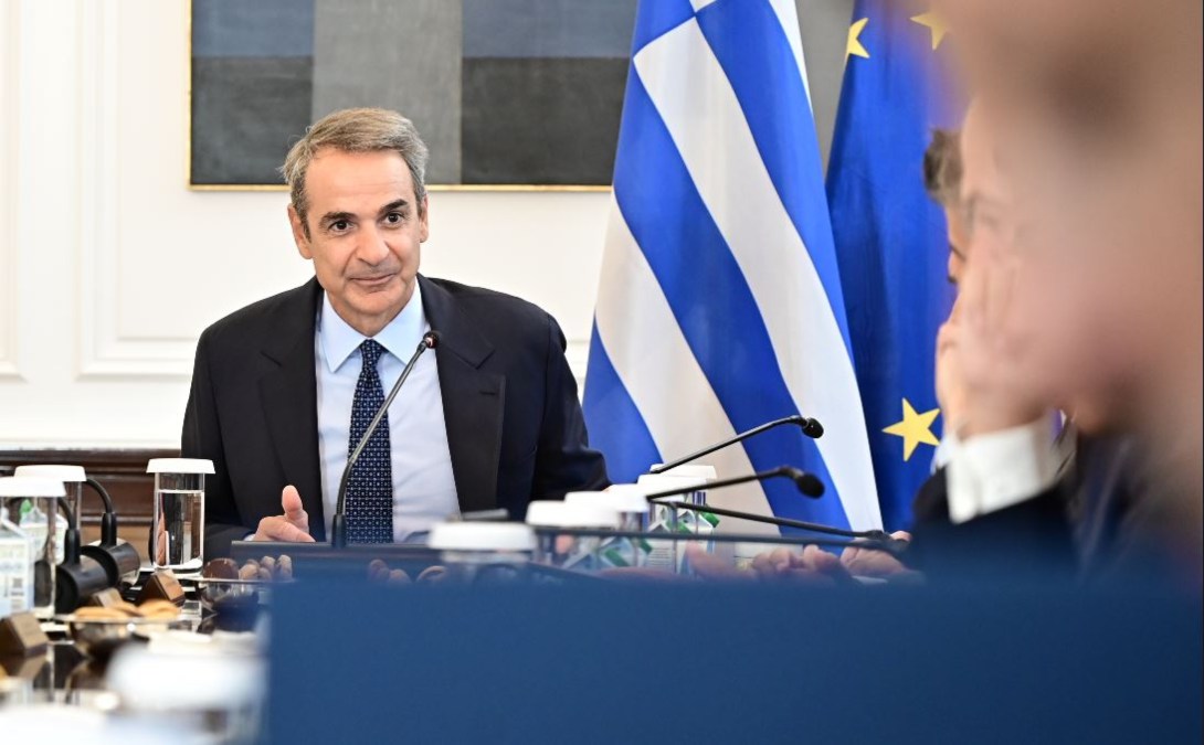 Η απόβαση των κυβερνητικών στελεχών στη Βόρεια Ελλάδα, οι δημοσκοπήσεις και τα σενάρια για αλλαγή του εκλογικού νόμου