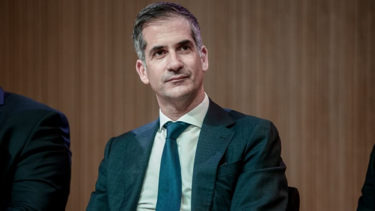 Κώστας Μπακογιάννης: Ξεκινά δική του σειρά με podcast – Ο πρώτος καλεσμένος