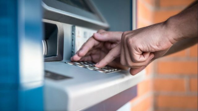 Καταβολές επιδομάτων από e-ΕΦΚΑ και ΔΥΠΑ: Η «ανάσα» που περιμένουν χιλιάδες δικαιούχοι