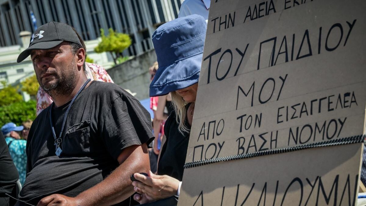 Ο ένας πατέρας στο πλευρό του άλλου: Απεργία πείνας από τον κ. Δημήτρη για συμπαράσταση στον Πάνο Ρούτσι
