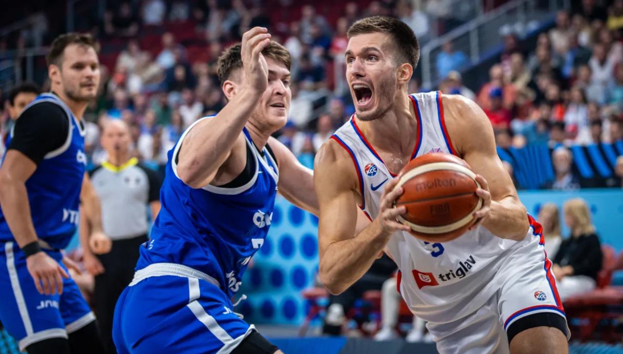 Eurobasket 2025: Ξεκούραστη επικράτηση για τη Σερβία απέναντι στην Τσεχία πριν τον αγώνα για την πρωτιά
