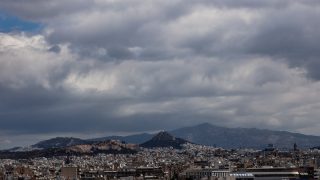 Καιρός 09/09: Συννεφιασμένος ο ουρανός σήμερα – Πόσο θα φτάσει ο υδράργυρος σύμφωνα με Μαρουσάκη και Αρνιακό