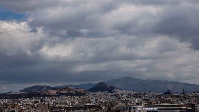 Καιρός 09/09: Συννεφιασμένος ο ουρανός σήμερα – Πόσο θα φτάσει ο υδράργυρος σύμφωνα με Μαρουσάκη και Αρνιακό