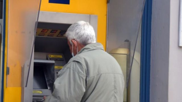 Συντάξεις 2025: Τι αλλάζει από τον Οκτώβριο – Πότε θα γίνουν οι πληρωμές