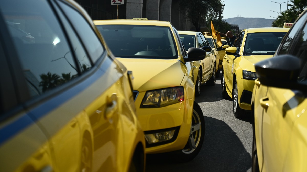 «Παραλύει» το λεκανοπέδιο: Απεργούν Τρίτη (9/9) και Τετάρτη (10/9) τα ταξί – Η ανακοίνωση του ΣΑΤΑ