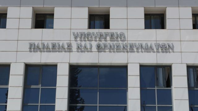 Τέμπη: Οι όροι για την εισαγωγή στα ΑΕΙ για τους πληγέντες – Η ανακοίνωση του Υπουργείου Παιδείας