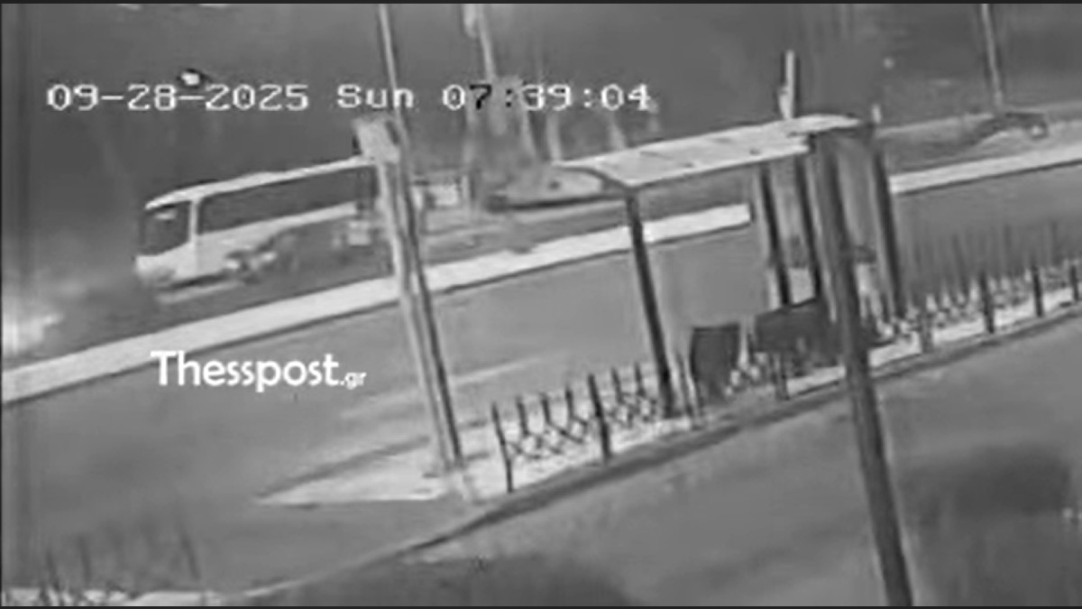 Σοκαριστικές εικόνες στη Θεσσαλονίκη: Η στιγμή που αυτοκίνητο παρασύρει 40χρονη