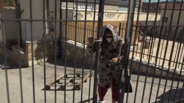 Βοιωτία: Εισαγγελέας στο σπίτι της 62χρονης που έθαψε την μητέρα της για να παίρνει τη σύνταξη