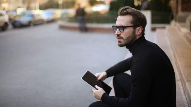 5+1 λόγοι για τους οποίους οι άντρες επιλέγουν να είναι single