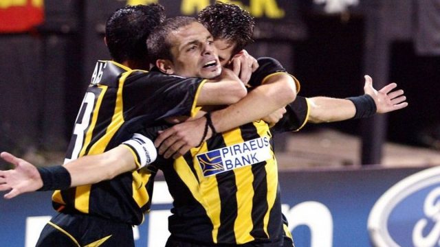 2 Οκτωβρίου 2002: Η νύχτα που ο Ντέμης Νικολαΐδης έγινε θρύλος – Σκοράρει στο ΑΕΚ – Ρεάλ (3-3) και γίνεται ο πρώτος σκόρερ για ελληνική ομάδα στα Κύπελλα Ευρώπης