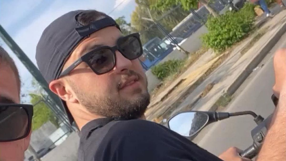 Τραγωδία στα Γλυκά Νερά: Οπαδός της Θ.13 του Παναθηναϊκού ο 23χρονος που σκοτώθηκε σε τροχαίο – Δεν φορούσε κράνος ενώ έτρεχε με μεγάλη ταχύτητα