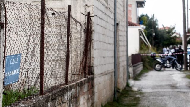 Μητροκτονία στα Τρίκαλα: Σοκάρει το πόρισμα του ιατροδικαστή – Την έσφιγγε με πετσέτα τον λαιμό μέχρι να ξεψυχήσει