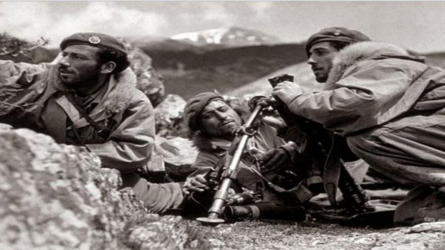 Σαν σήμερα, 15 Οκτωβρίου 1949: Το τέλος του Εμφυλίου στην Ελλάδα – Η ανακοίνωση που άφησε πίσω της μια διχασμένη χώρα