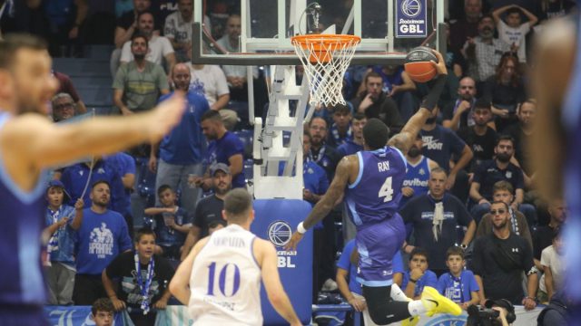 Ιστορικό «διπλό»! Η Μύκονος Betsson «άλωσε» το Ιβανώφειο και πέτυχε την πρώτη της νίκη στην Stoiximan GBL