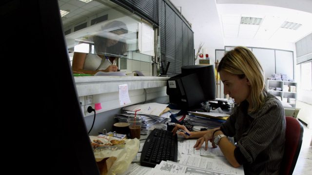 ΑΑΔΕ: Ράλι ελέγχων πριν την παραγραφή υποθέσεων στο τέλος του 2025, χιλιάδες ραβασάκια