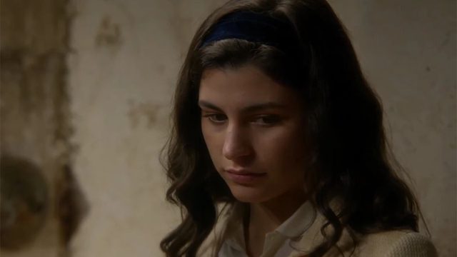 Άγιος Έρωτας (6/10): «Παιδί μου!» – Η Χλόη επικοινωνεί με την κόρη της