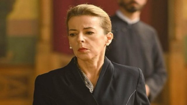 Άγιος Έρωτας (7/10): Τα μυστικά της Ολυμπίας αποκαλύπτονται και η Χλόη πλησιάζει στο παιδί της