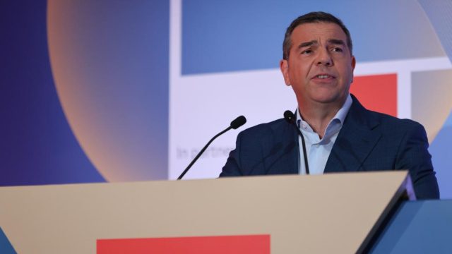 Δημοσκόπηση Opinion Poll: Κυριαρχία ΝΔ με 30,1% – Δυσπιστία για το κόμμα Τσίπρα
