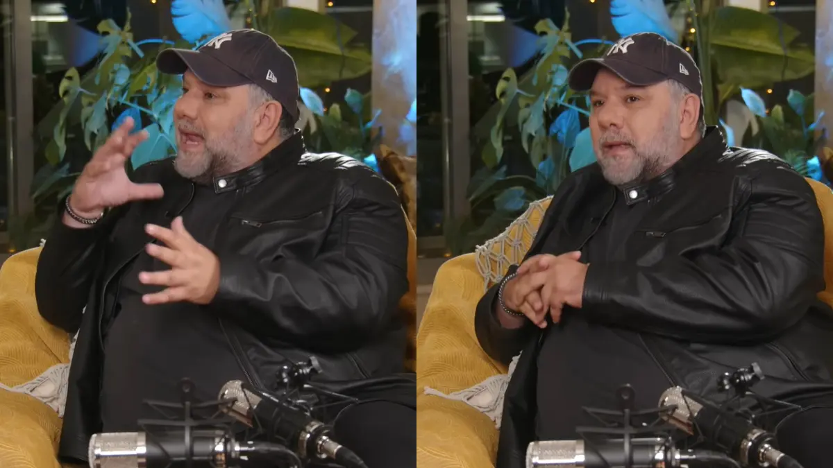 Γρηγόρης Αρναούτογλου: «Πήγα στον ψυχίατρο και πήρα φάρμακα για το πώς θα σταματήσουν να με επηρεάζουν οι γονείς μου»
